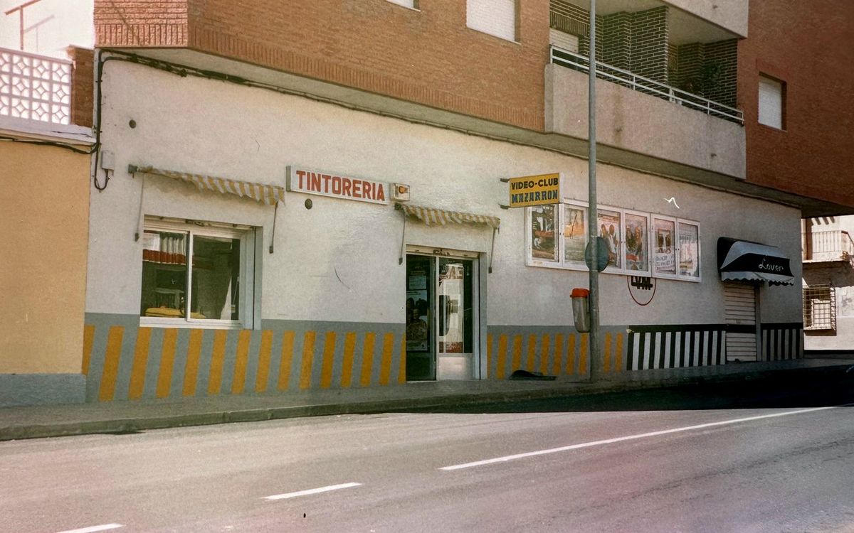La tintorería y el Video-Club Mazarrón en los años 80